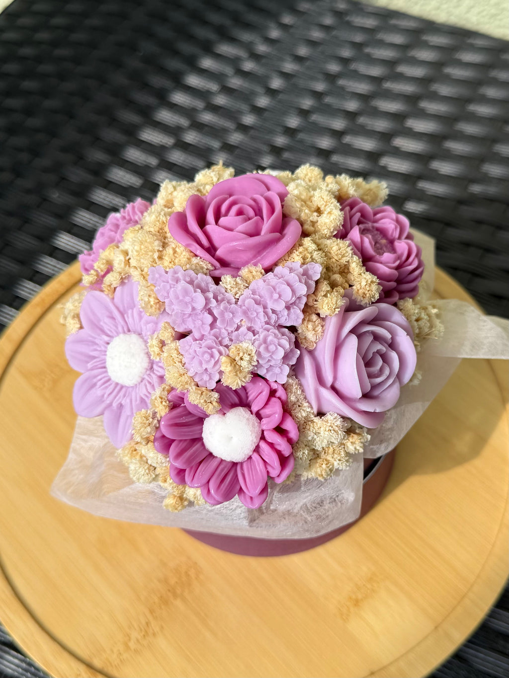 Wachsblumenstrauß „Petite Berry Kiss“