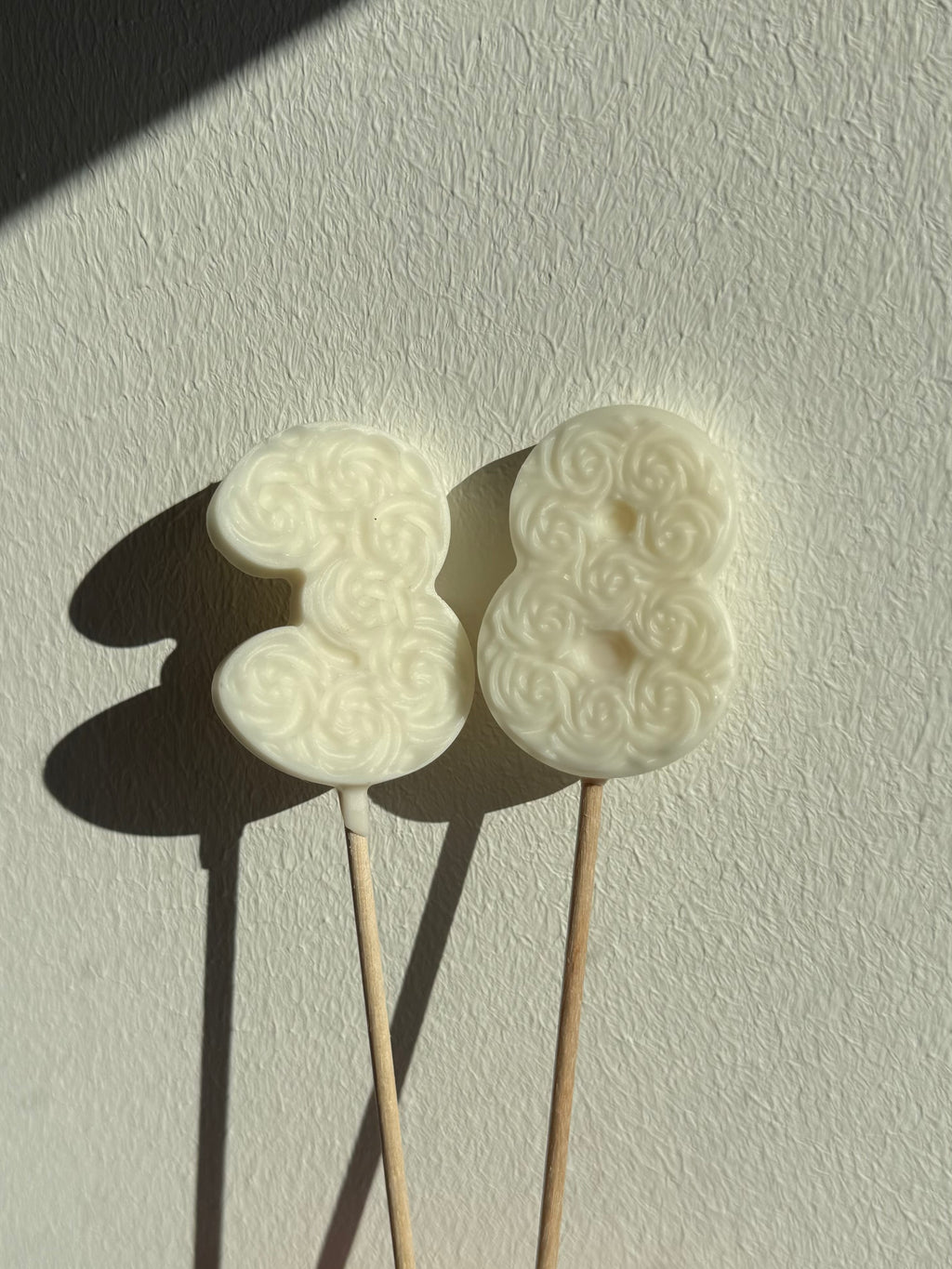 Zahlenstecker aus Wachs