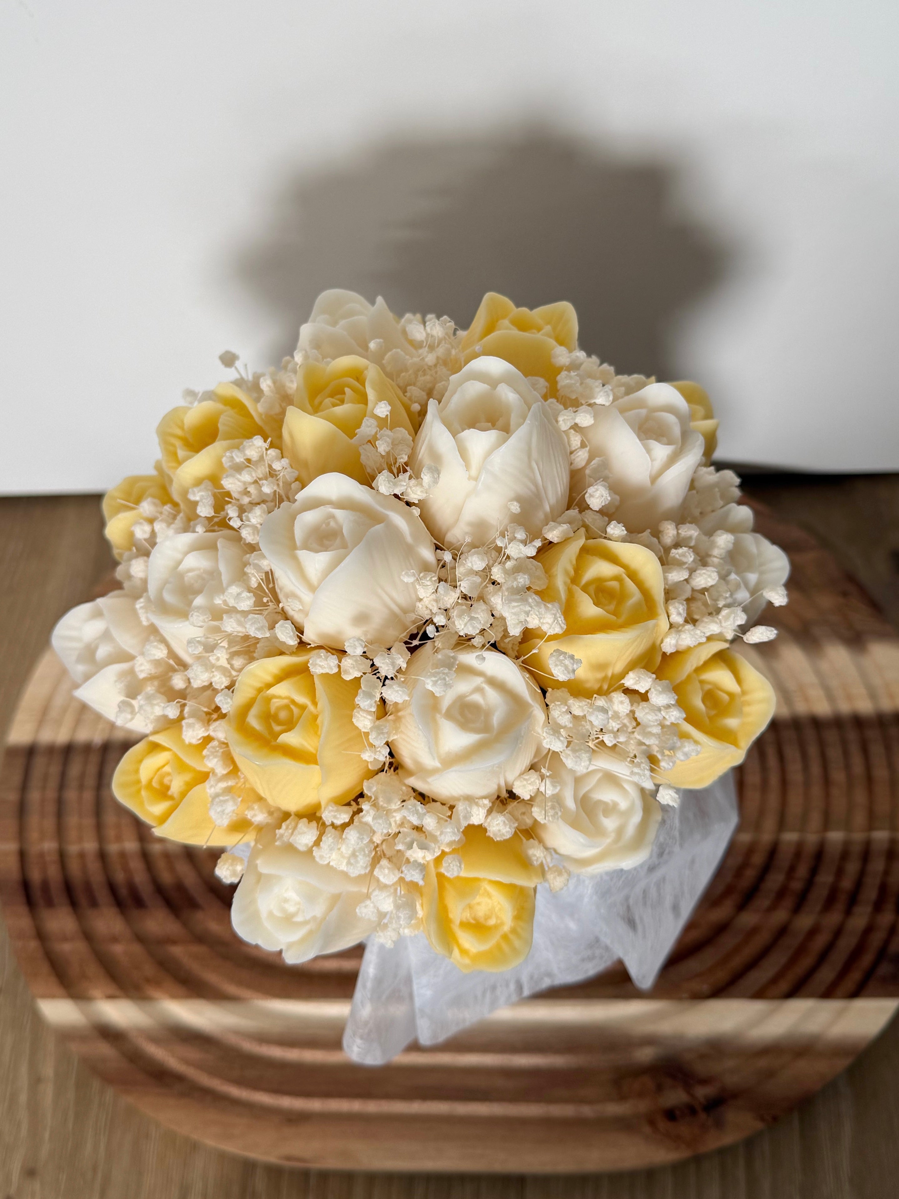 Wachsblumenstrauß „Butter Tulipa“