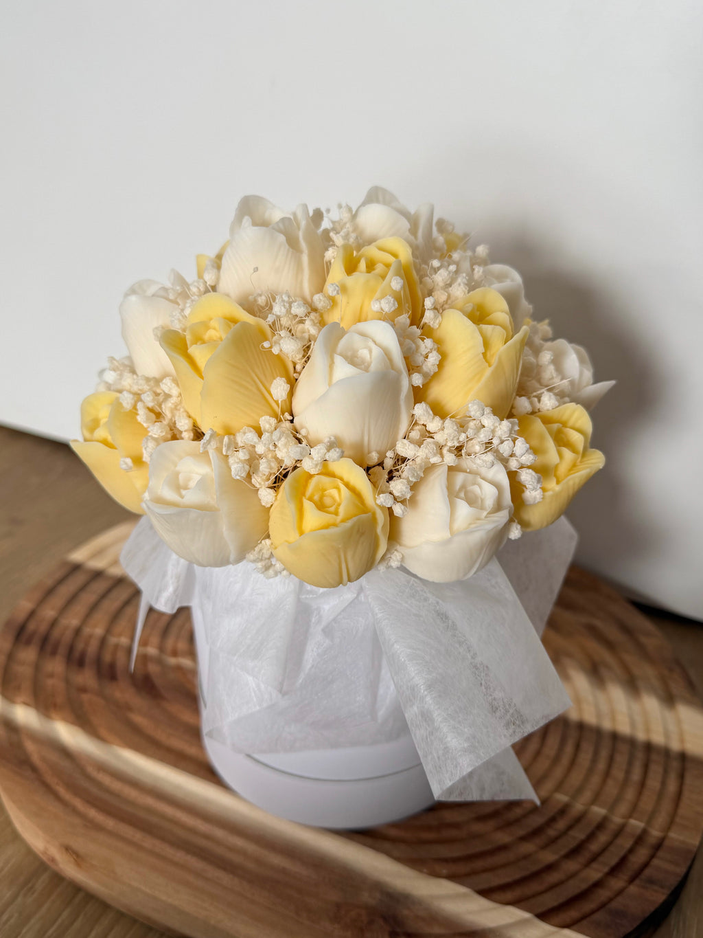 Wachsblumenstrauß „Butter Tulipa“