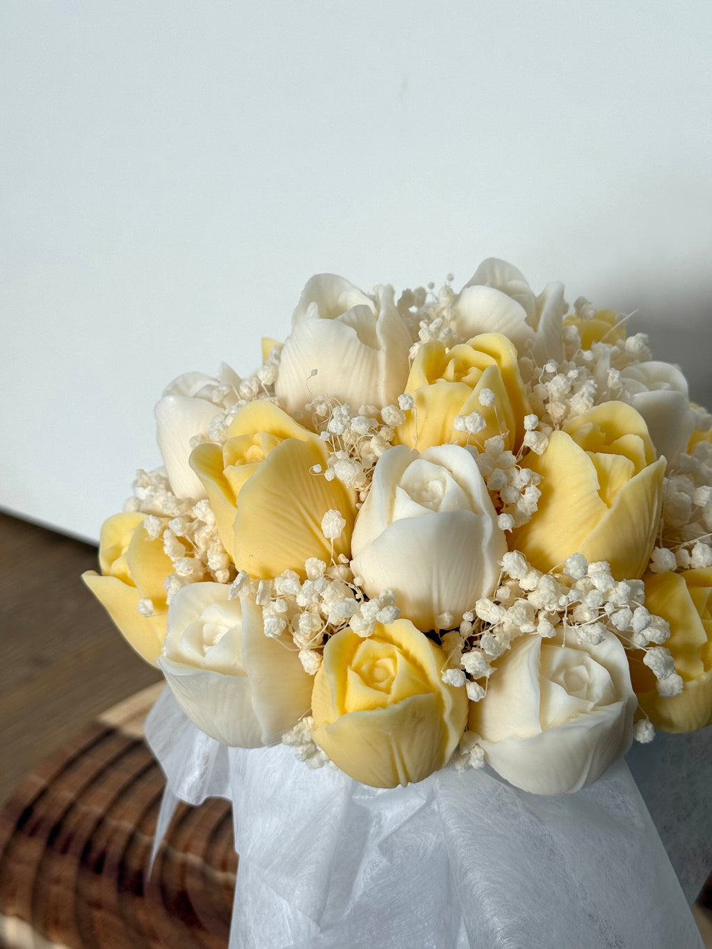 Wachsblumenstrauß „Butter Tulipa“