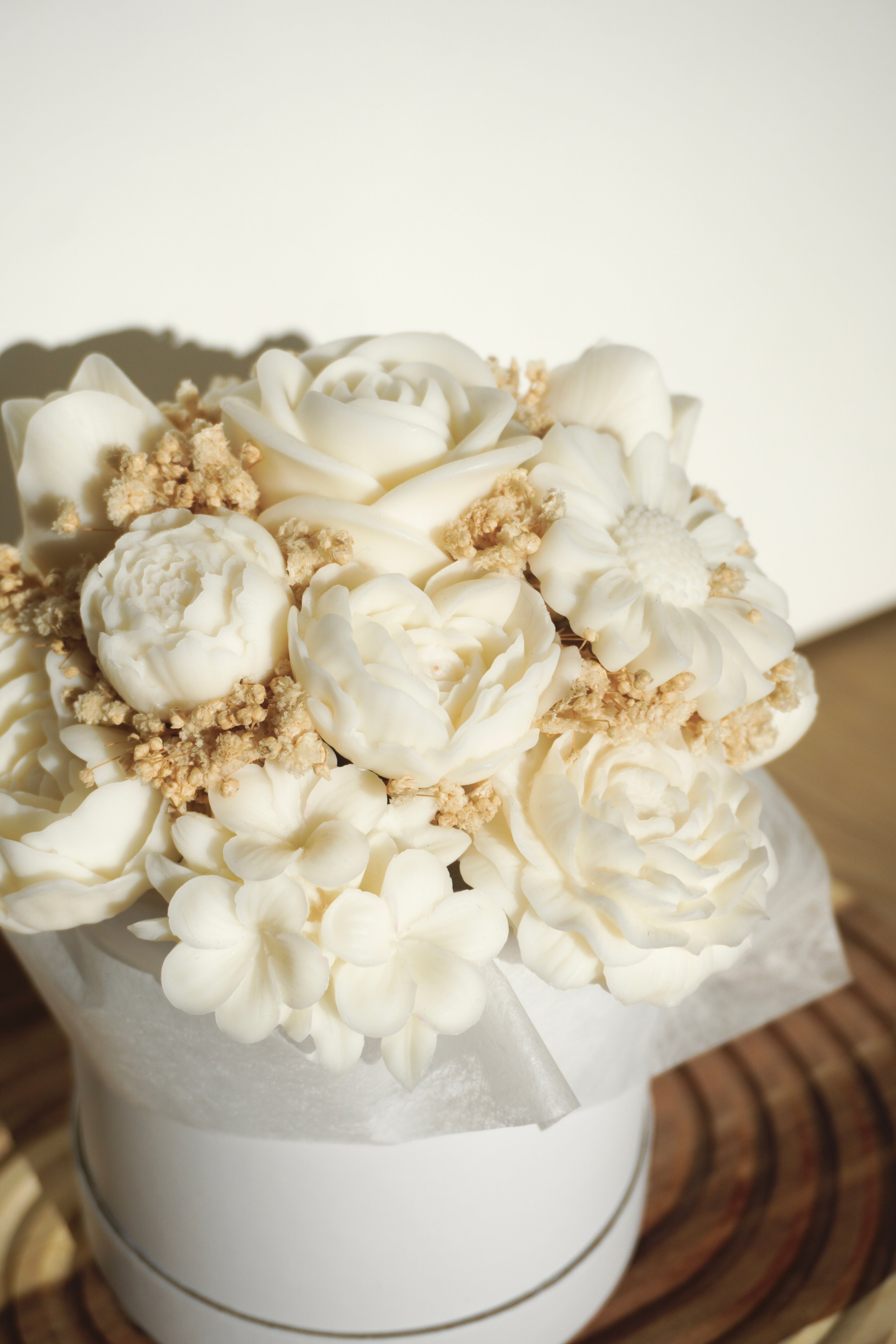 Wachsblumenstrauß „Amy“ - creme