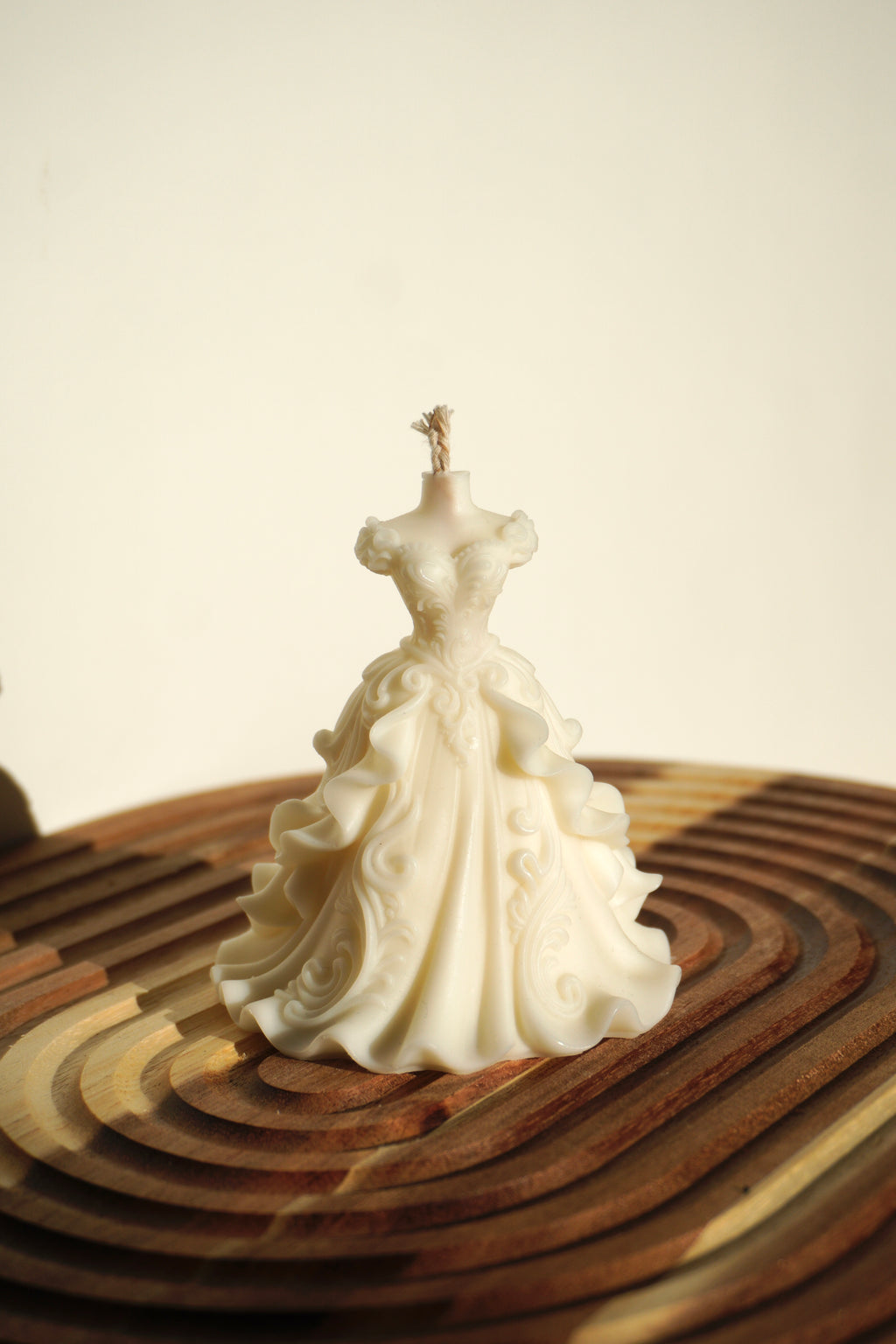 Standkerze „Ballkleid“