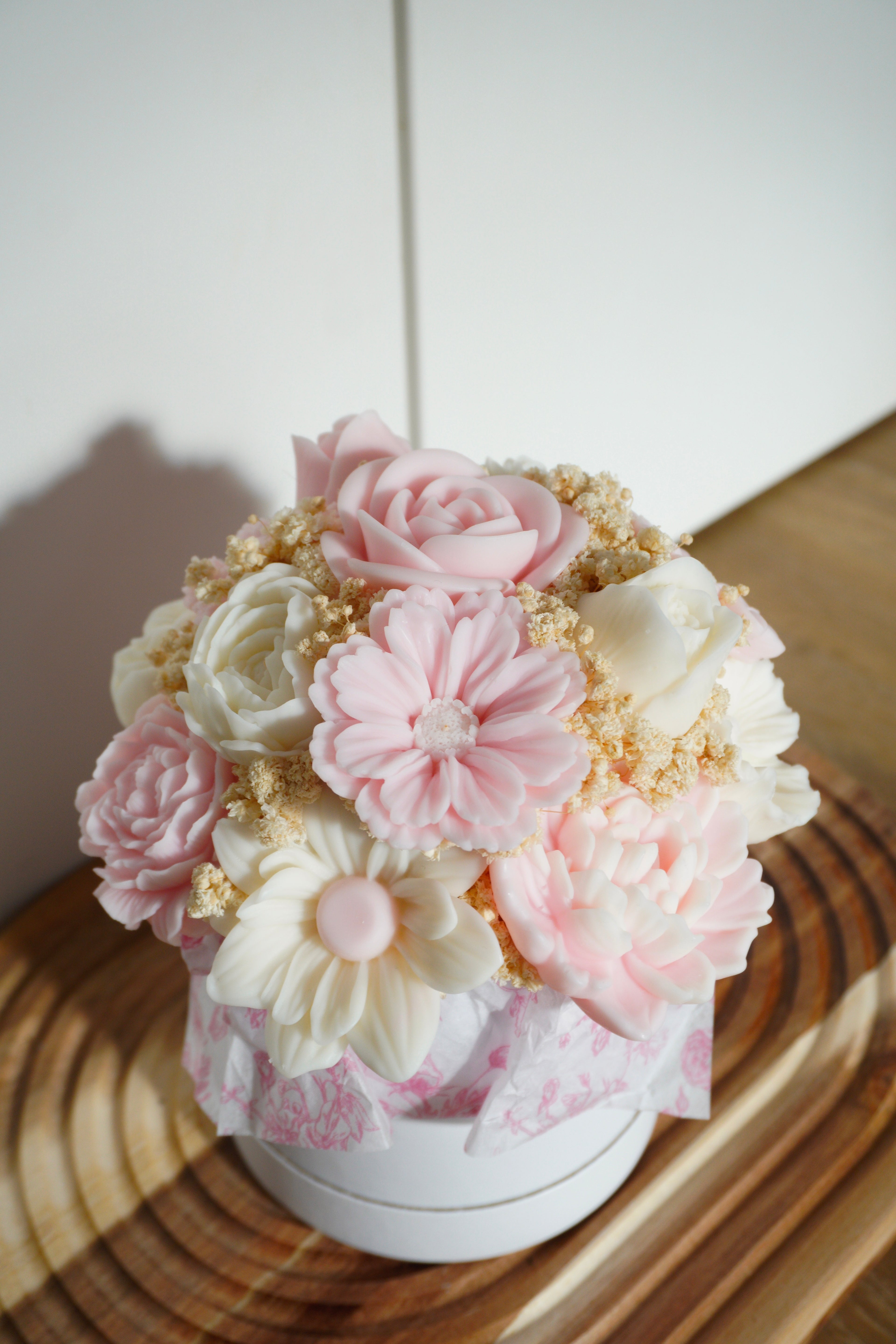 Wachsblumenstrauß „Malu“ - creme/rosa