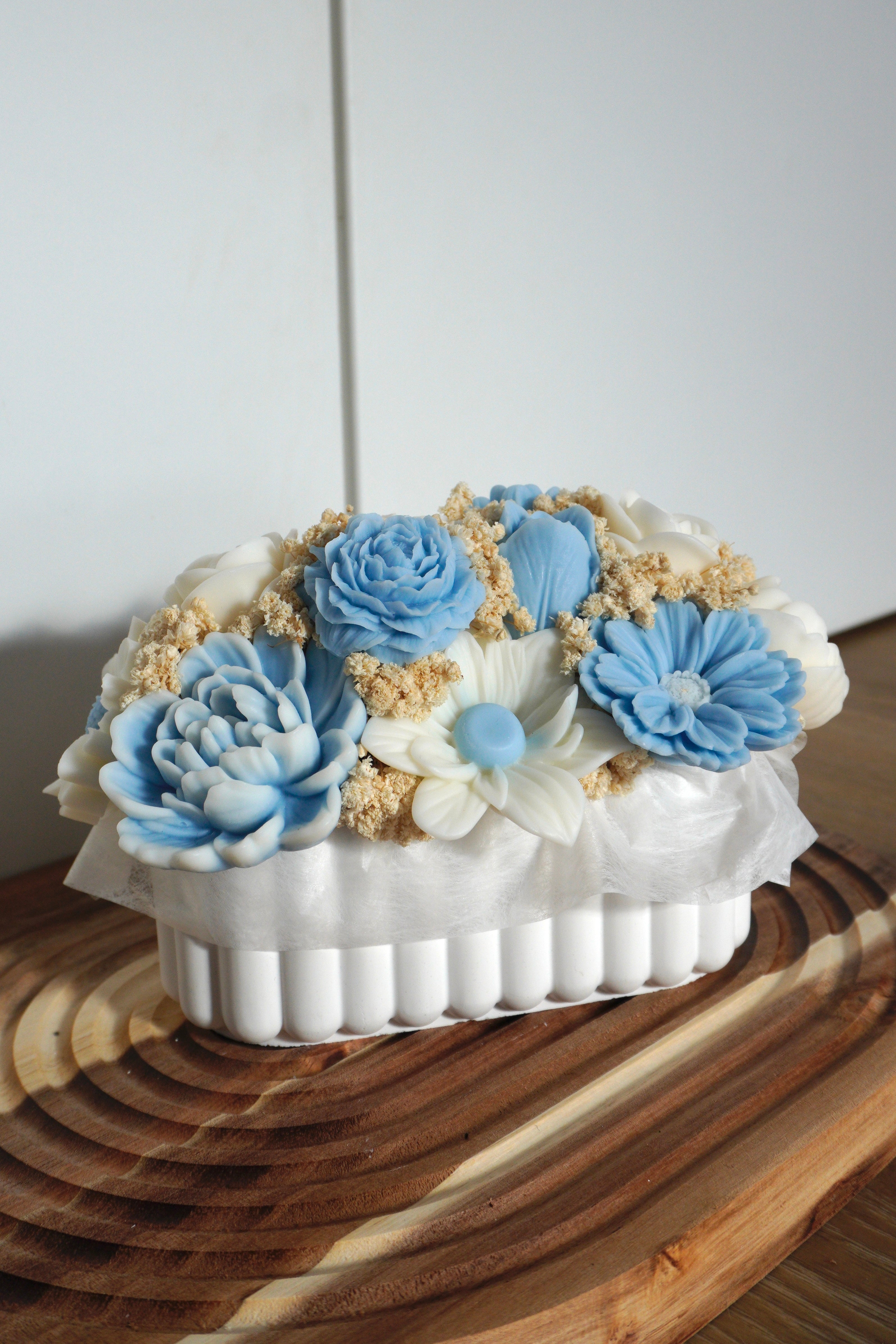 Wachsblumenstrauß „Aura“