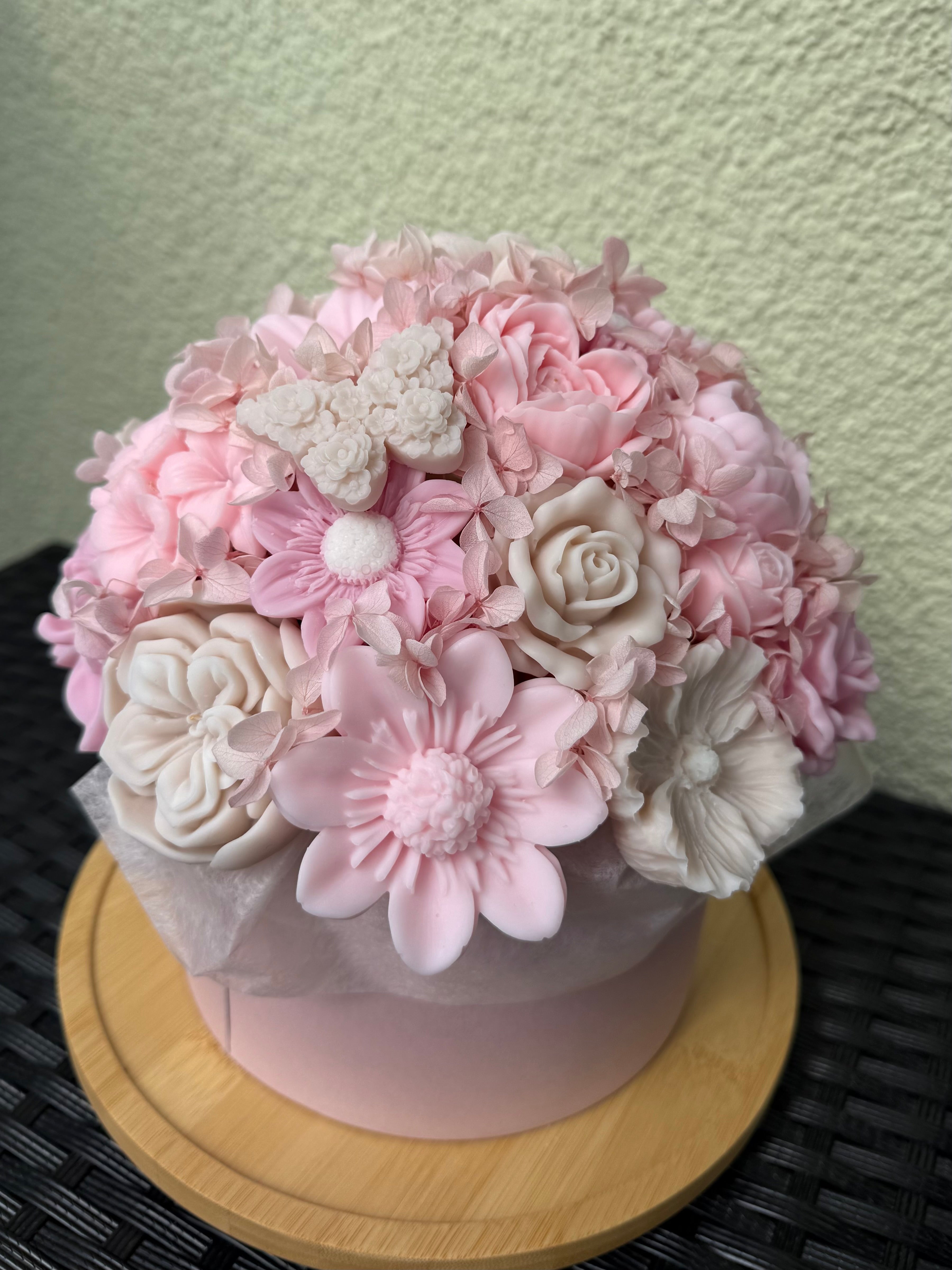 Wachsblumenstrauß XL „Sakura Bloom“