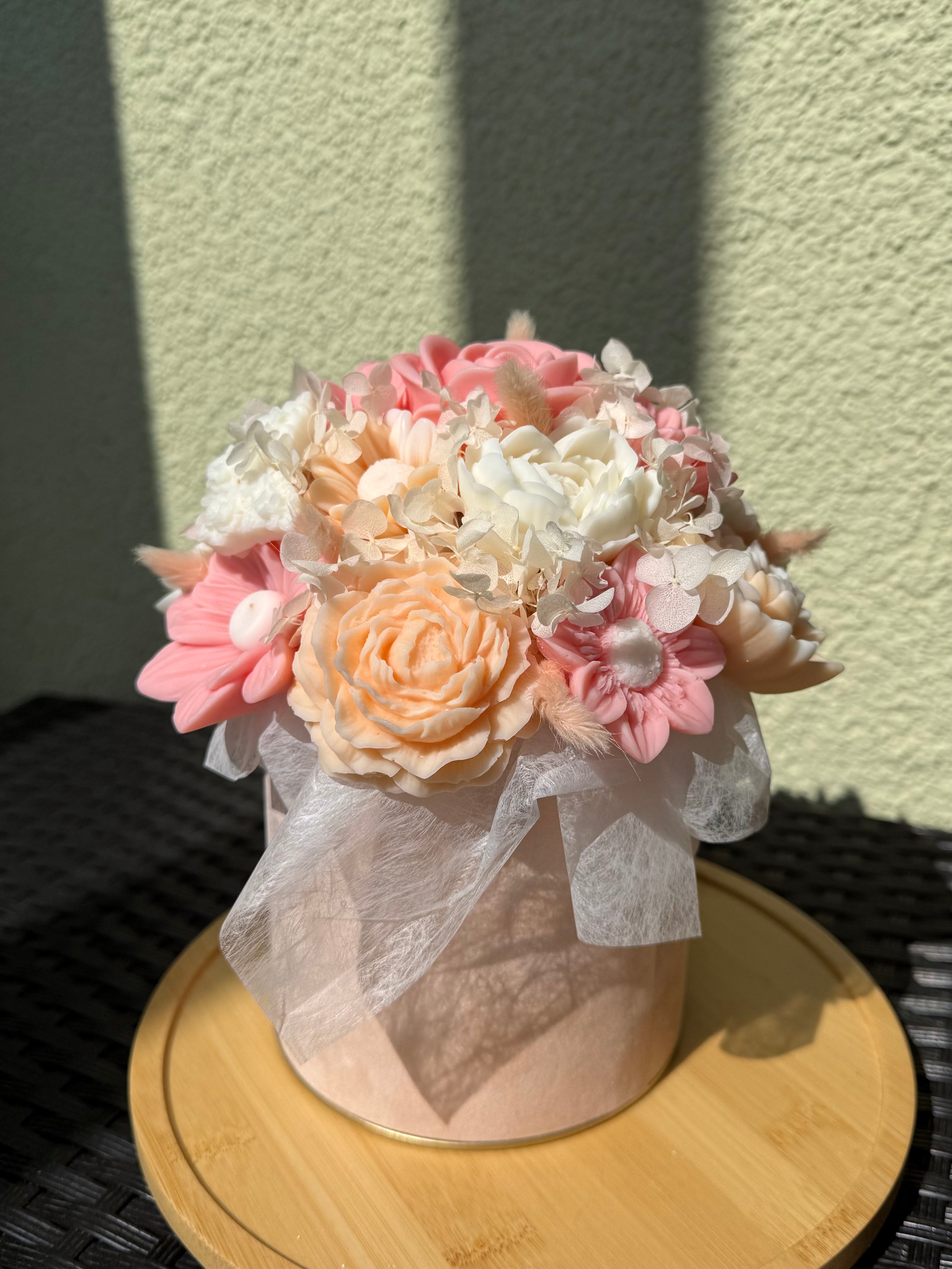 Wachsblumenstrauß Samt „Velvet Apricot“